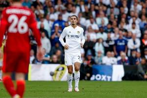 皇冠体育-国足危身价1600万欧的利兹中卫与印尼官员接触，有望归化印尼